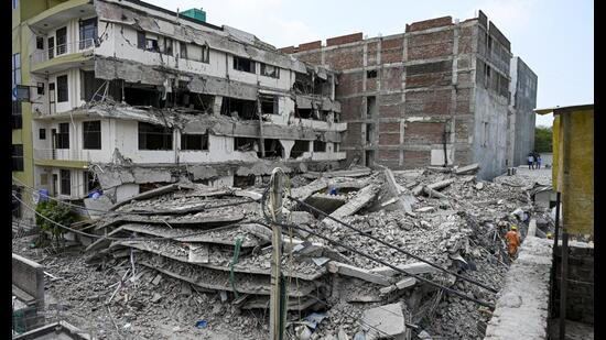 Invisible, illegal buildings
