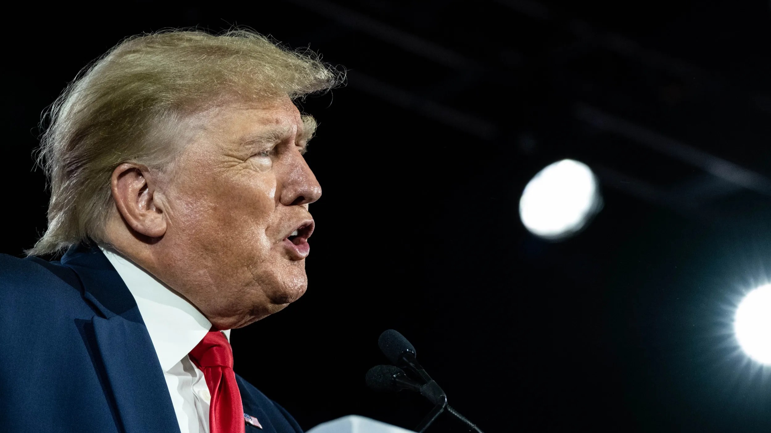 This video shows Trump’s reaction to losing control