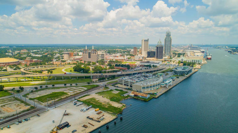 Discover why Mobile, Alabama is the best affordable beach town for ...