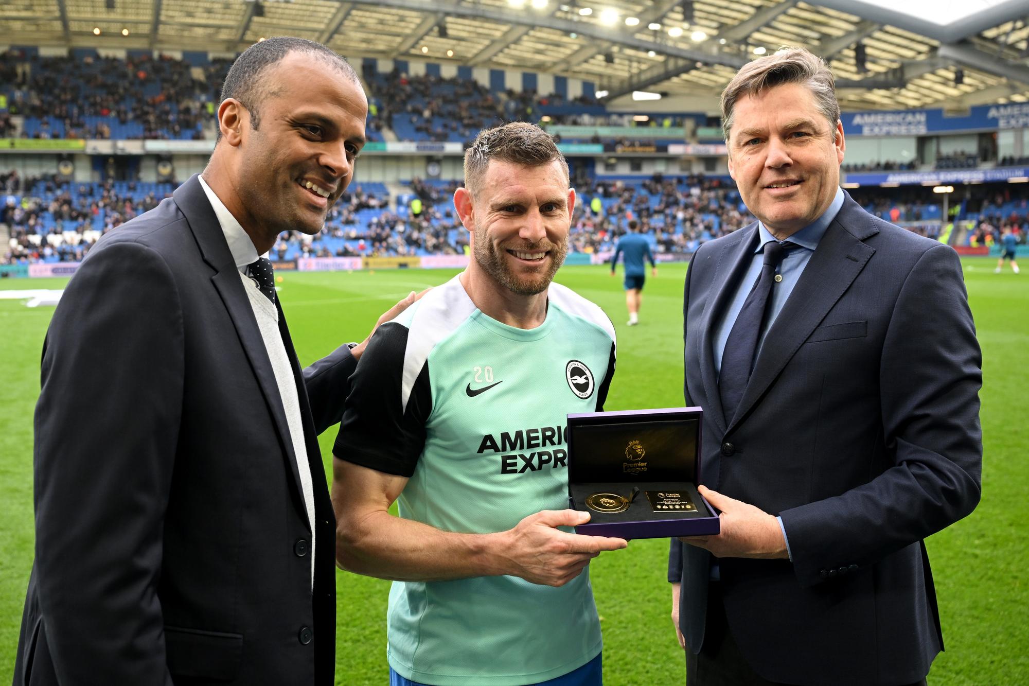 Premier League legend announces retirement after record-breaking career ...