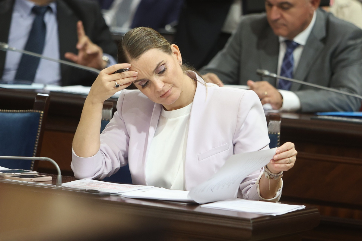 Encuesta del PP en Baleares: Prohens roza la mayoría absoluta y el PSOE ...