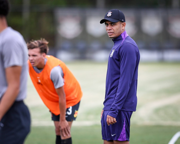 Auxiliar técnico do Corinthians projeta Majestoso pelo Brasileirão Sub-17