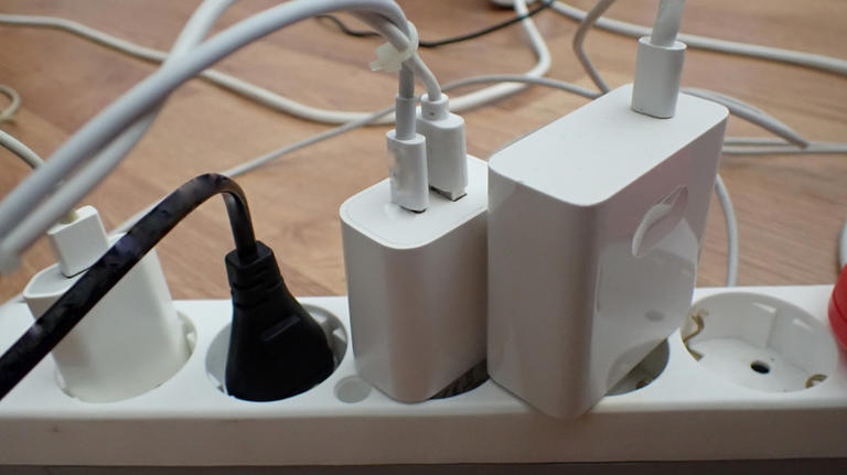 12 electrical mistakes you don't want to make in your home