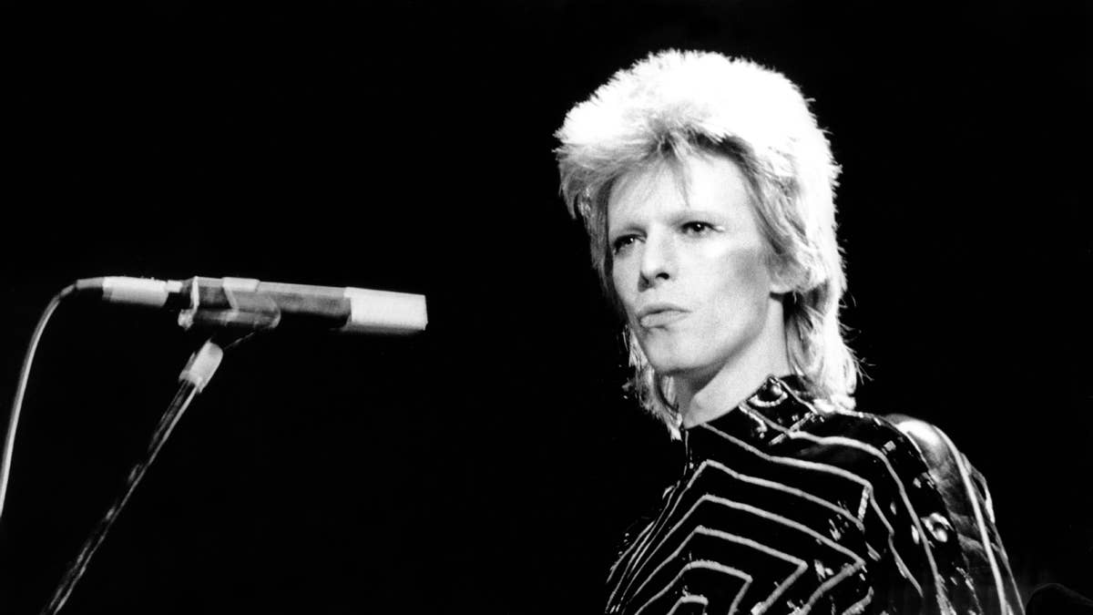 How David Bowie's 'Life on Mars?' transformed anger over Sinatra's 'My Way'