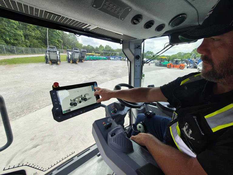 How new smart machinery is solving the road worker shortage