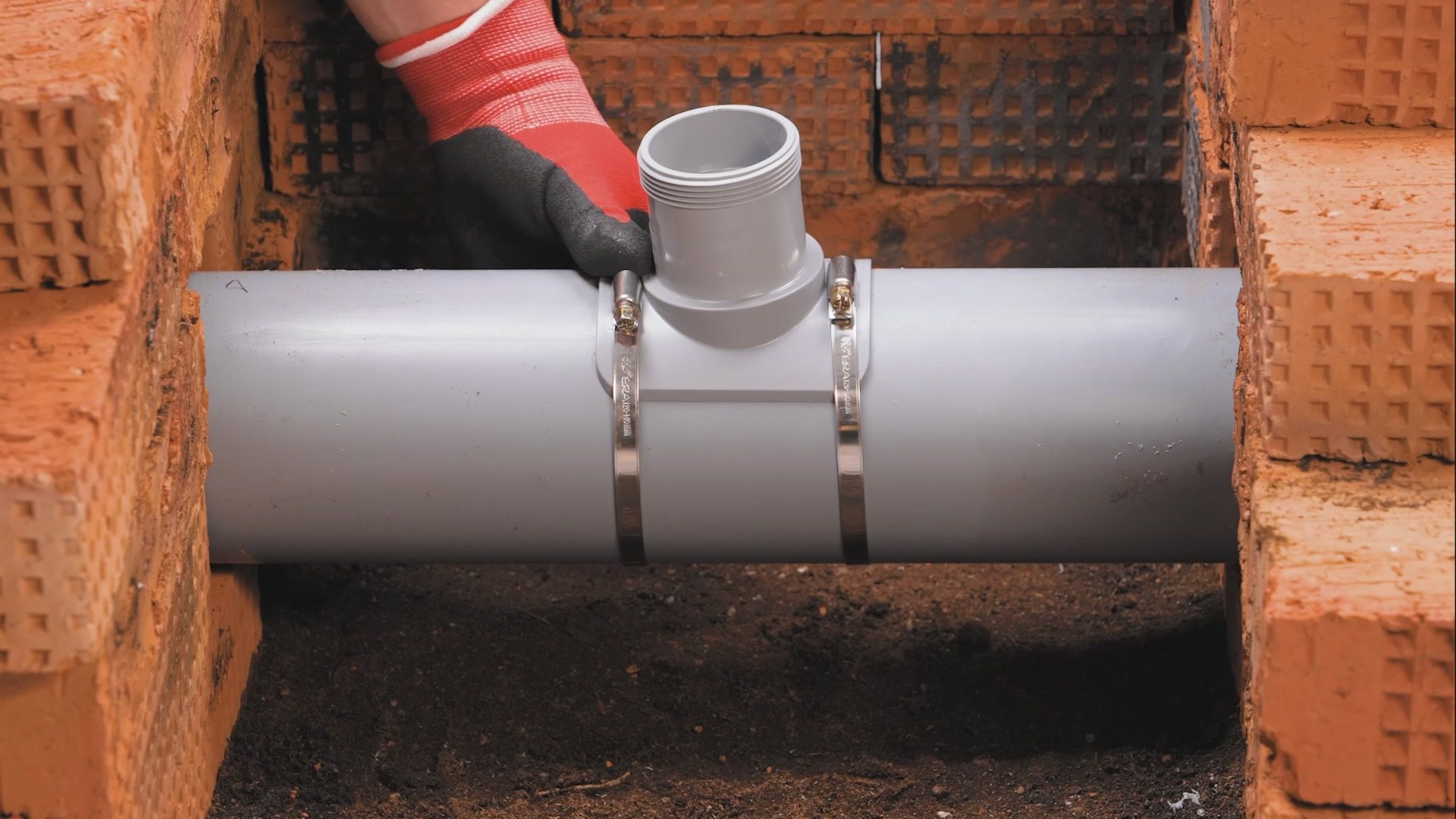 Plumbing mastery: Essential hacks for a smooth-running home