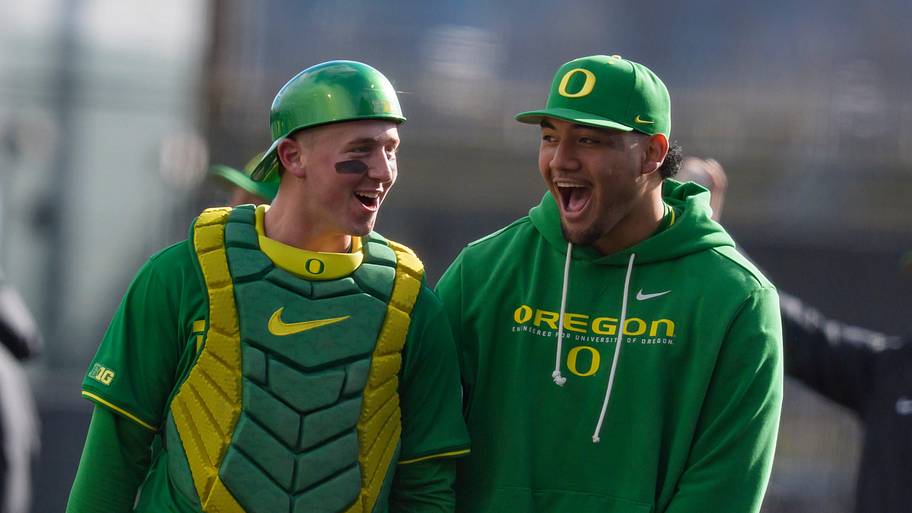 Six Oregon Ducks named to Eugene Regional All-Tournament Team