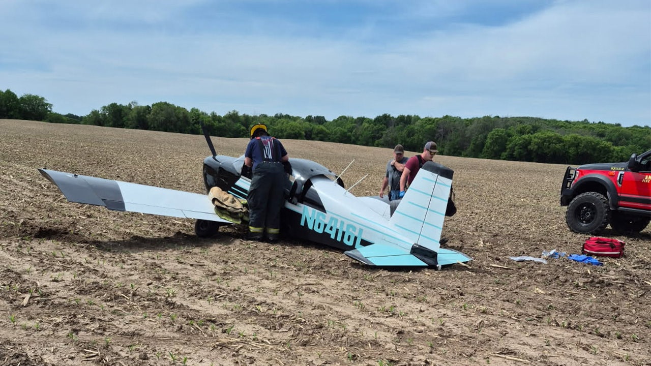 Pilot headed to Minnesota injured in plane crash after experiencing ...