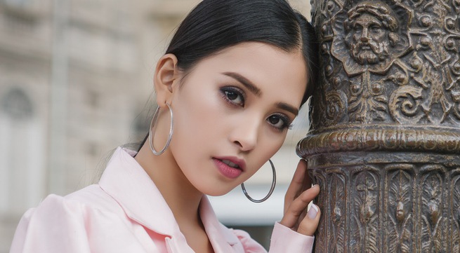 Đạo diễn “Ốc mượn hồn” nói về diễn xuất của Hoa hậu Trần Tiểu Vy