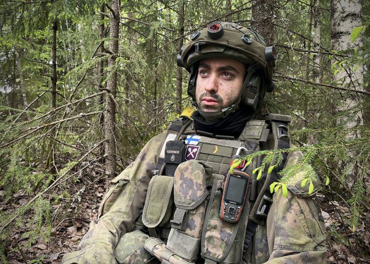 Young Britons Shun War. Finnish Youths Step Forward
