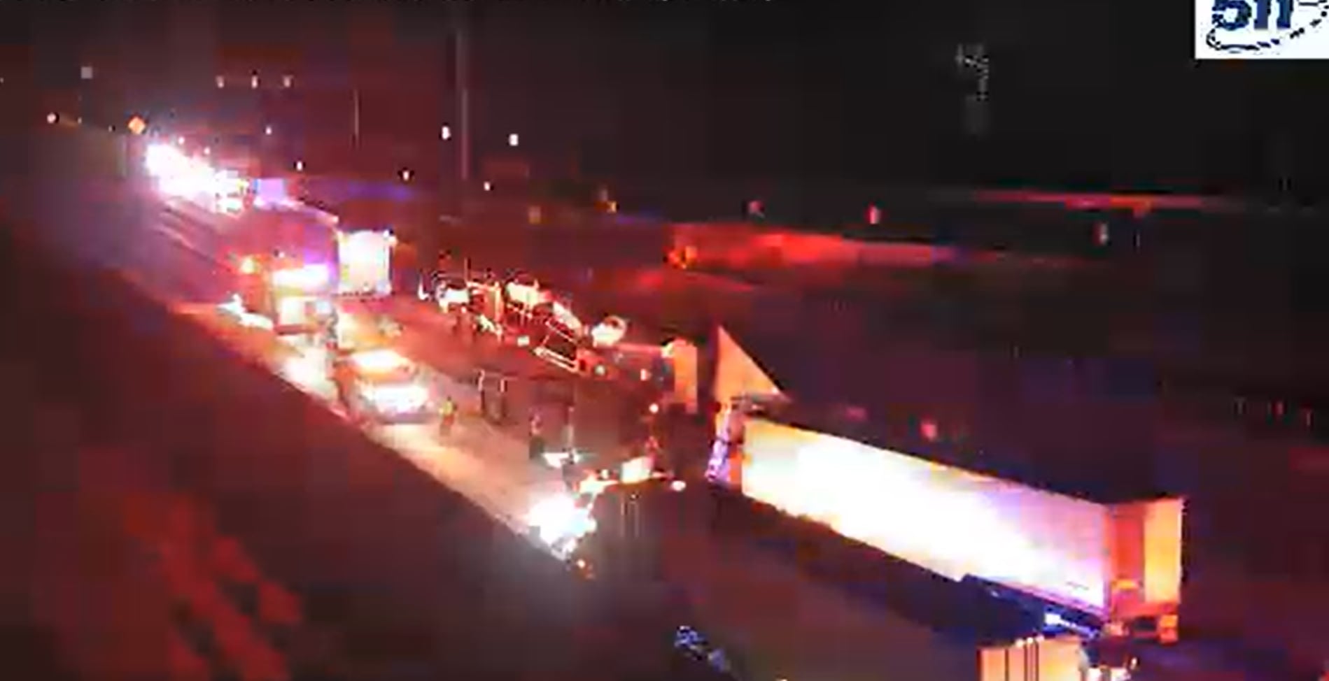 At least 1 tractor-trailer involved in major crash on Atlanta interstate
