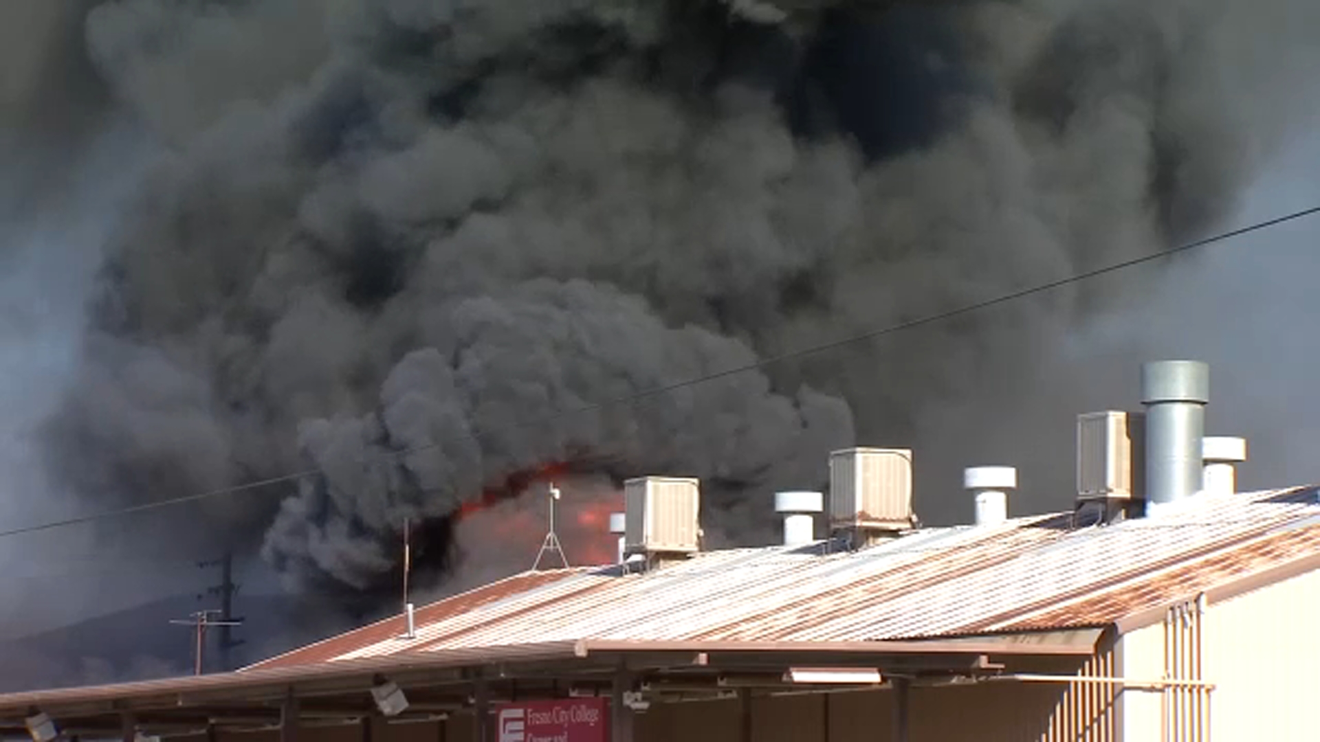 Fire breaks out at former Fresno City College Center in southwest Fresno