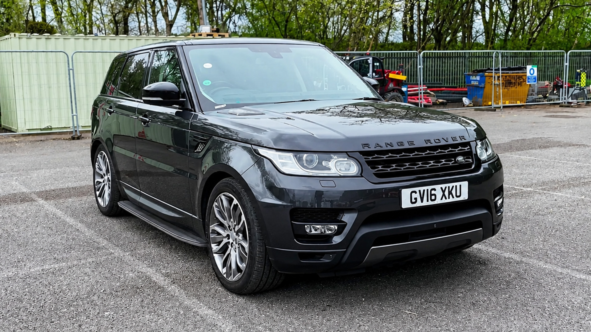 Buying this cheap Range Rover reveals unexpected clues about its past