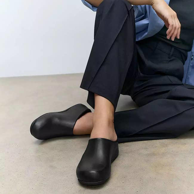 27 comfortable pairs of shoes reviewers say they’ve walked miles in ...