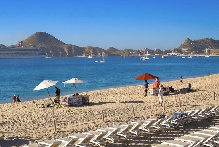 Is summer a good time to visit Cabo? What to expect with heat, rain ...