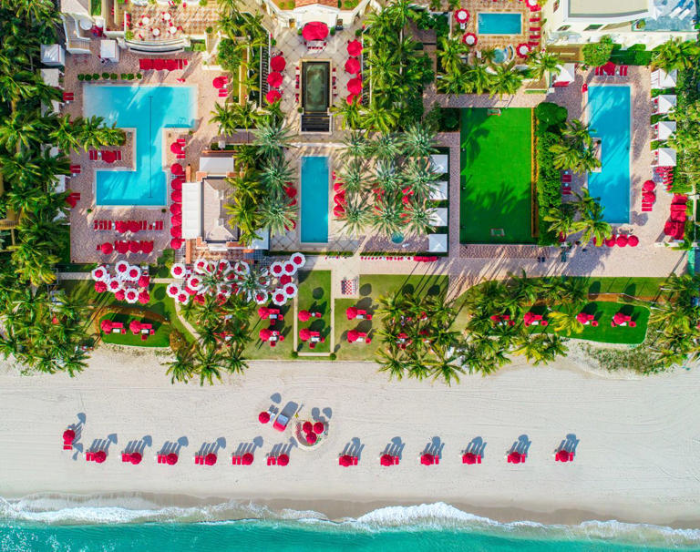 This Florida resort feels straight out of the Italian Riviera—without ...