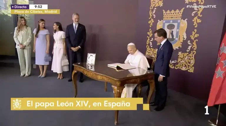 La misa del Papa en Madrid: del gesto del Rey con la princesa Leonor al ...