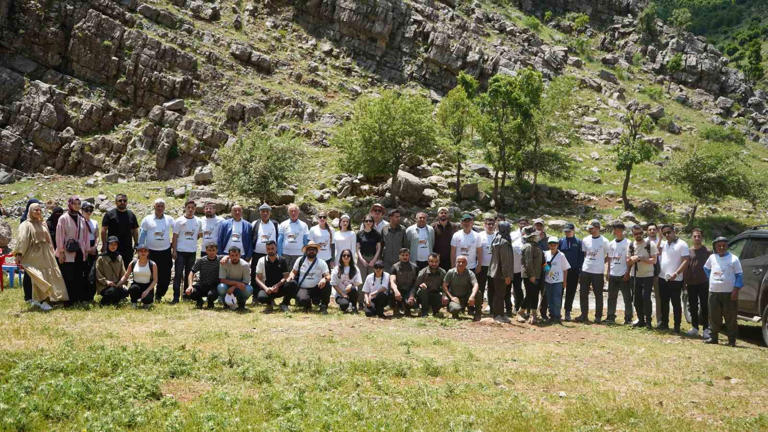 Şırnak’ın saklı cennetinde ters laleler mest etti