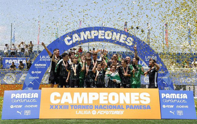El Elche CF vence al Real Madrid y se proclama campeón del XXXIII ...