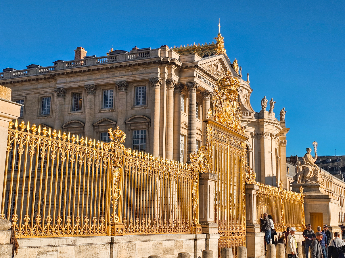 France's 15 most iconic and recognizable landmarks—how many do you know?