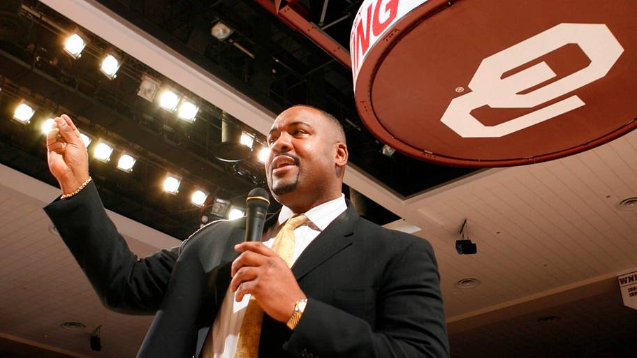 Breaking: Three-time NBA champion and Bulls broadcaster Stacey King ...