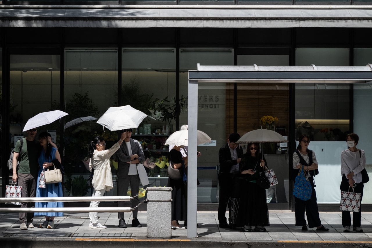Japan rate-hike hopes intact despite growth miss