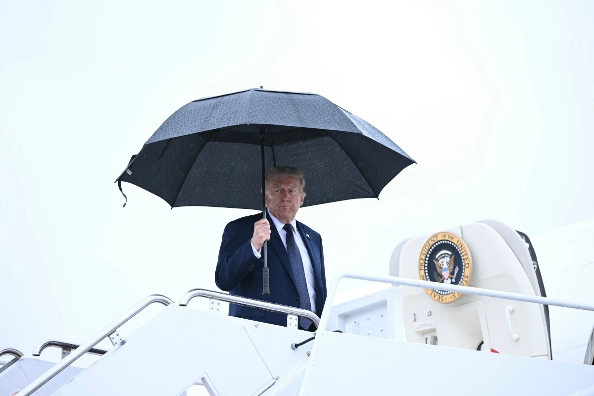 Pháp tìm cách níu chân ông Trump tại hội nghị G7