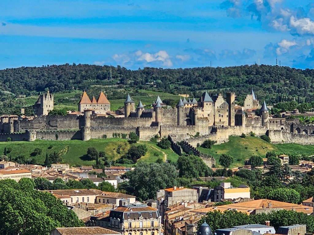 France's 15 Most Iconic and Recognizable Landmarks—How Many Do You Know?
