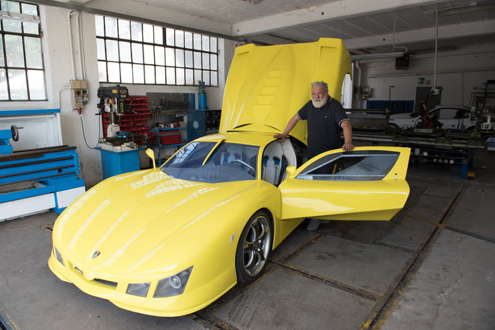 DIY supercars: Italian builds incredible cars from scratch