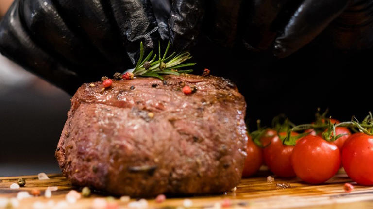 The inexpensive cut of meat steak fans should know