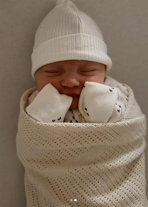Retired rugby captain shares first pics of newborn daughter and her ...