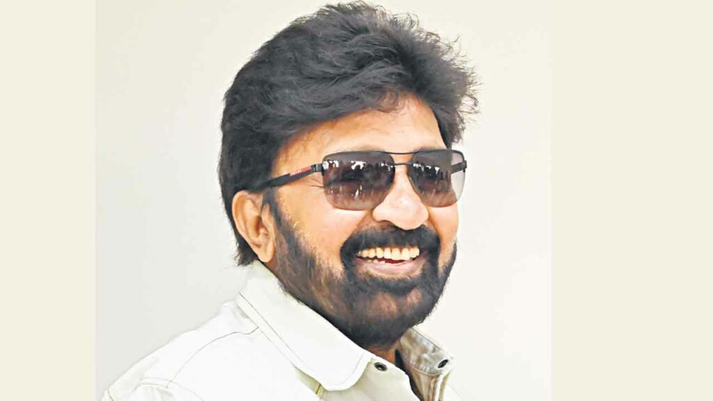బాలకృష్ణ సినిమాలో విలన్‌గా?