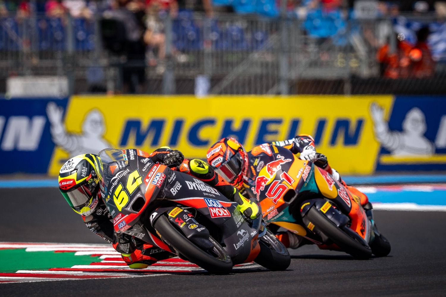 Pembalapnya selamat dari maut, bos Intact GP tak bisa merayakan podium ...