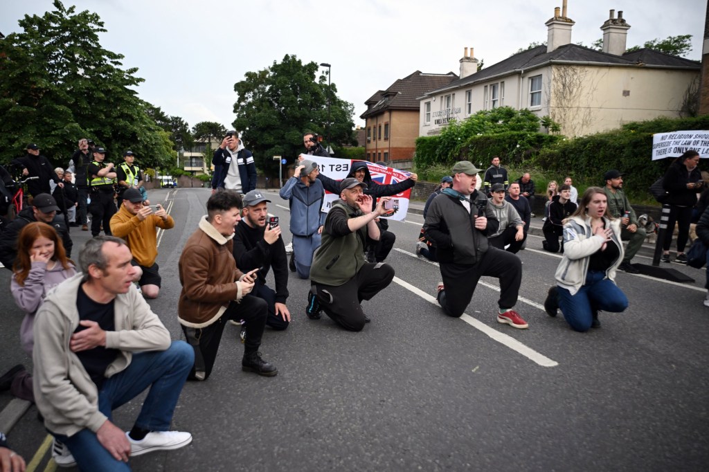 Protesters take knee at Henry Nowak vigil after Southampton riots