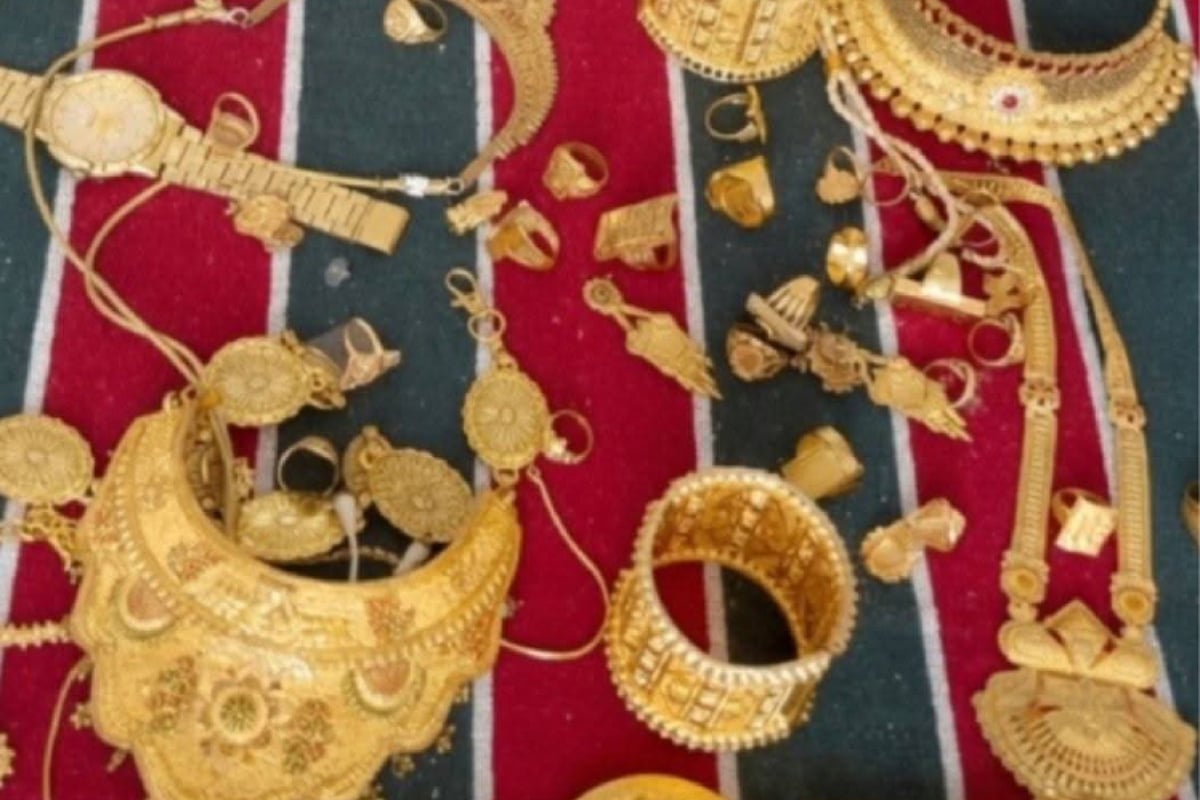 YouTuber's Home Robbed: Thieves Steal Jewelry in MP