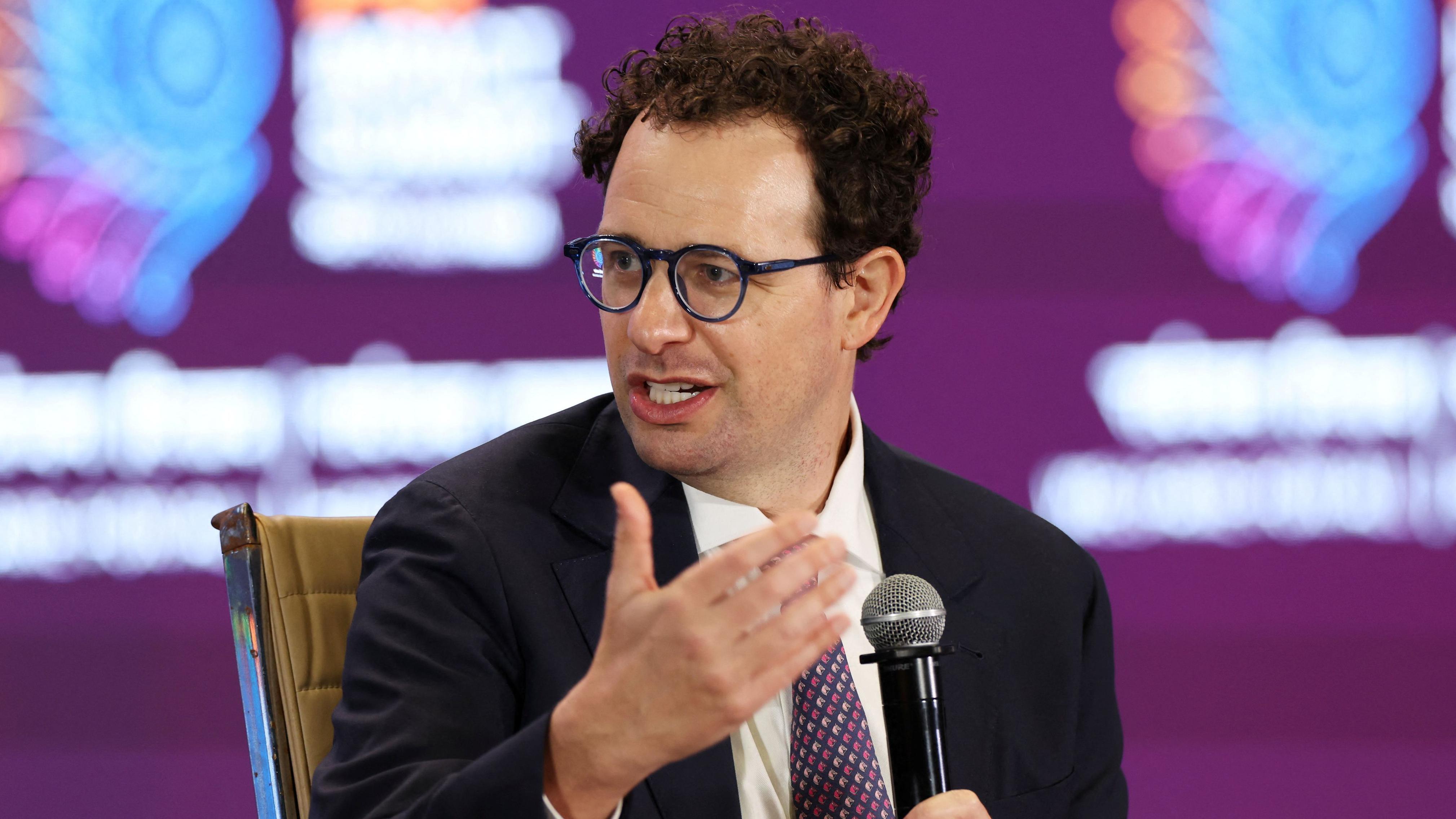 O CEO da Anthropic, Dario Amodei, já alertou contra o uso indevido dos produtos da empresa antes