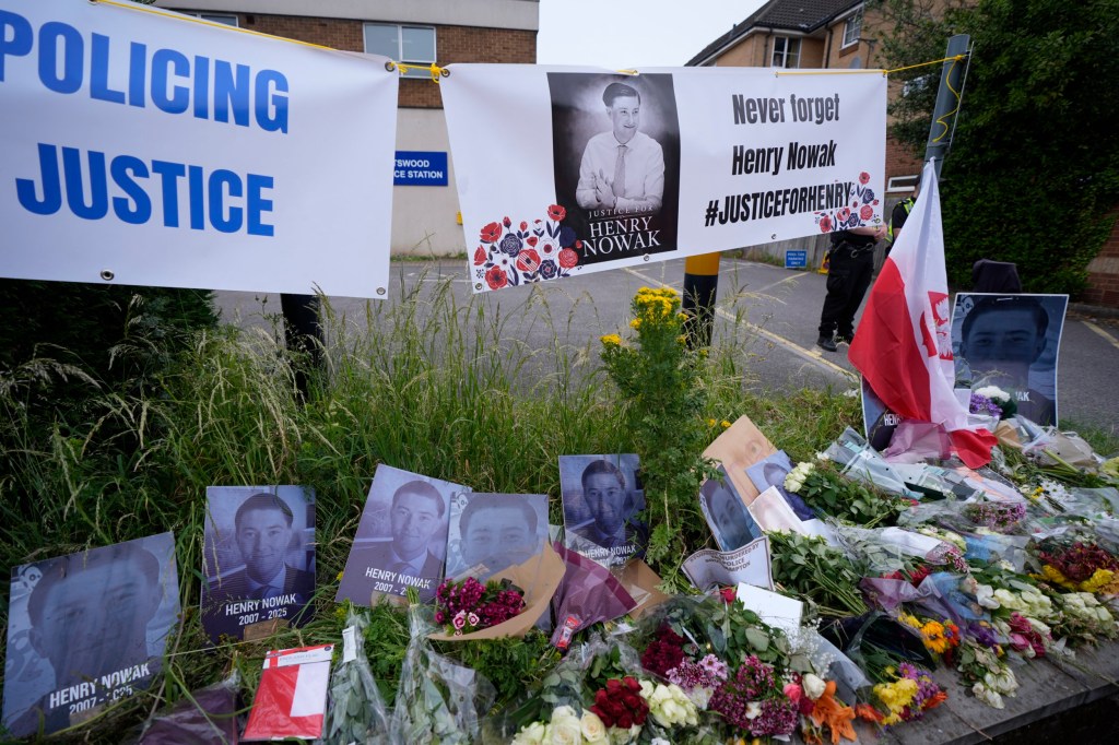 Protesters take knee at Henry Nowak vigil after Southampton riots