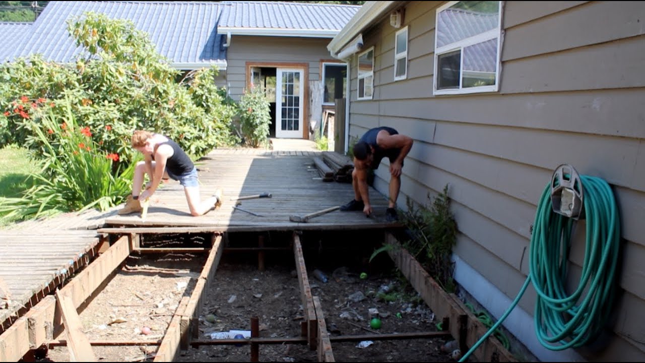 How to rebuild a deck in 2 days