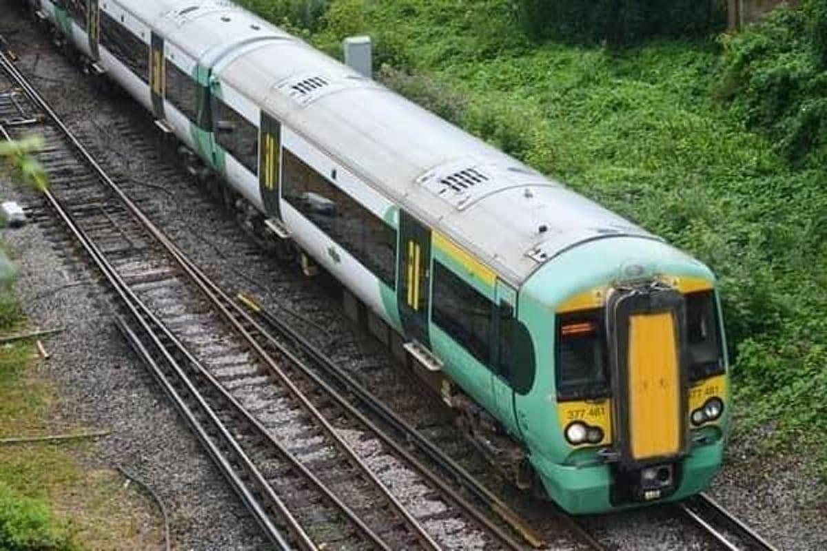 Southern Rail: Services unable to run to Uckfield after train hits ...