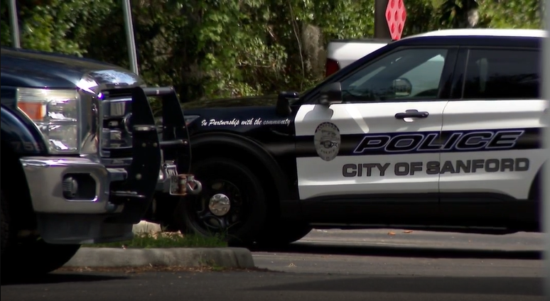 1 dead, 1 injured in 2 separate shootings minutes apart, Sanford police say