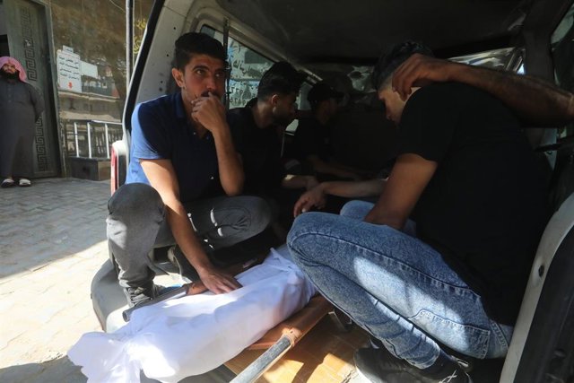 Ascienden a 970 los palestinos muertos por ataques de Israel contra ...
