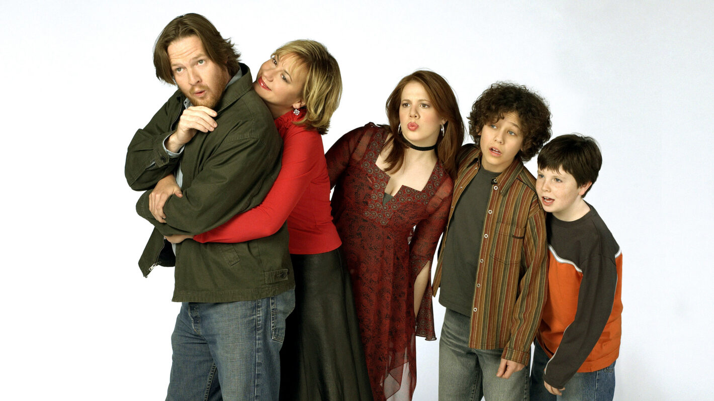 GROUNDED FOR LIFE, Donal Logue, Megyn Price, Lynsey Bartilson, Griffin Frazen, Jake Burbage, 2001-2005
