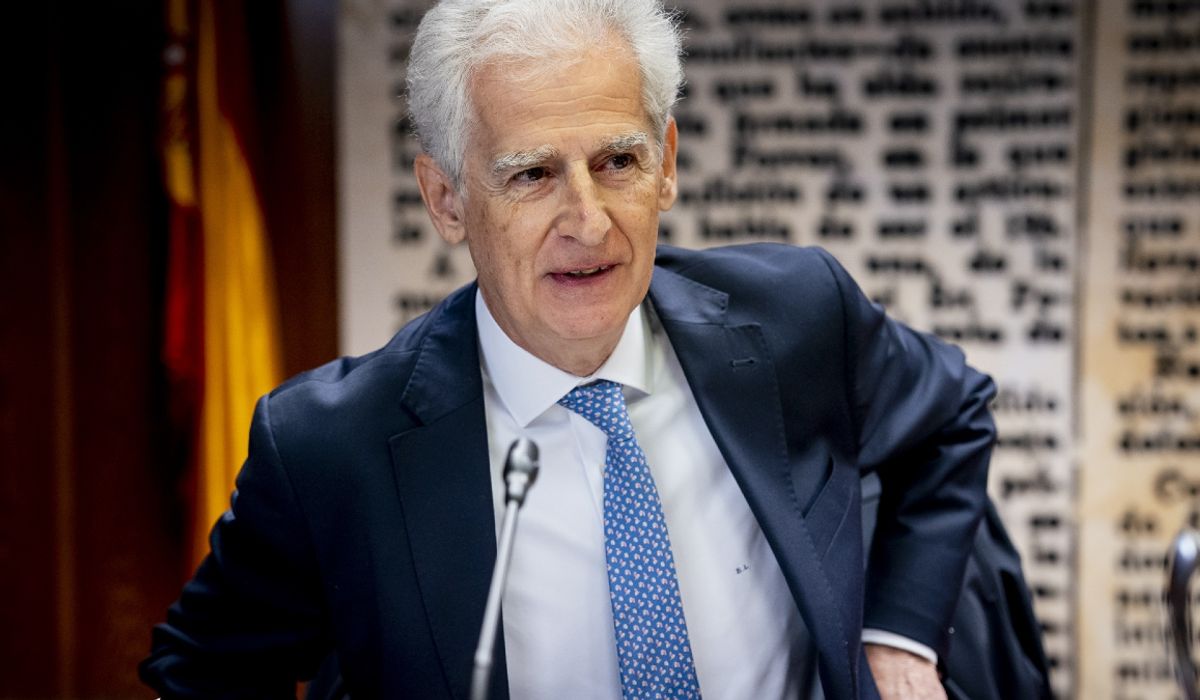 Un juez admite una querella de PP y Vox y cita a un expresidente de la ...