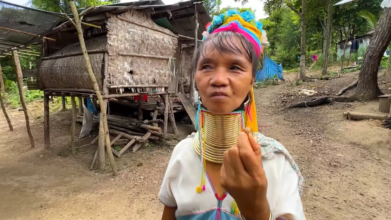 Asian tribes try sour American candy for the first time