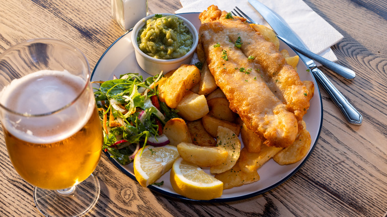 This seafood chain's fish and chips range from 'deeeelicious' to disaster
