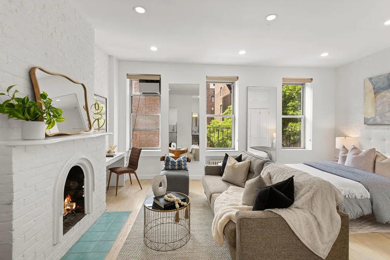 Photo inspiration: Gallery Detail: A West Village Penthouse Studio With A Giant Skylight For