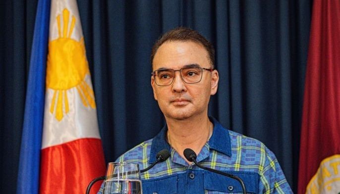 As rival bloc rejects sign-off offer, Cayetano insists on Senate presidency