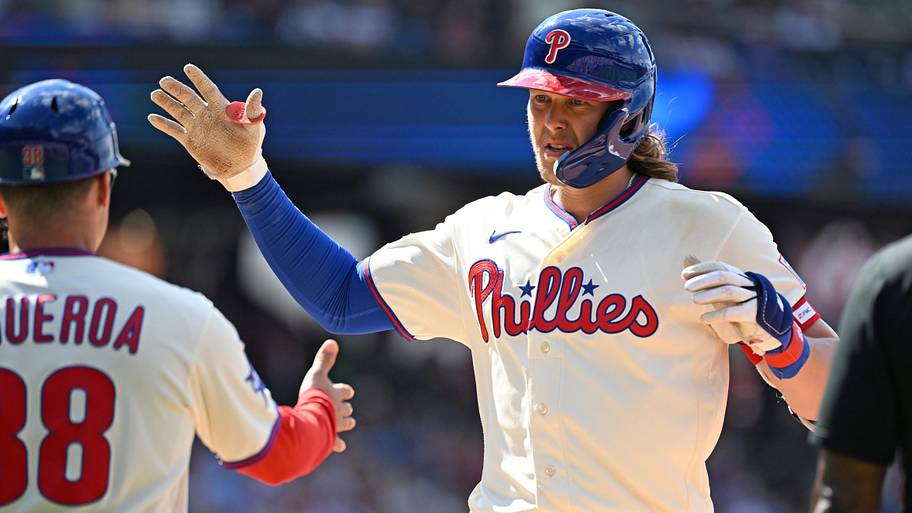 Phillies shockingly named best fit for star pitcher