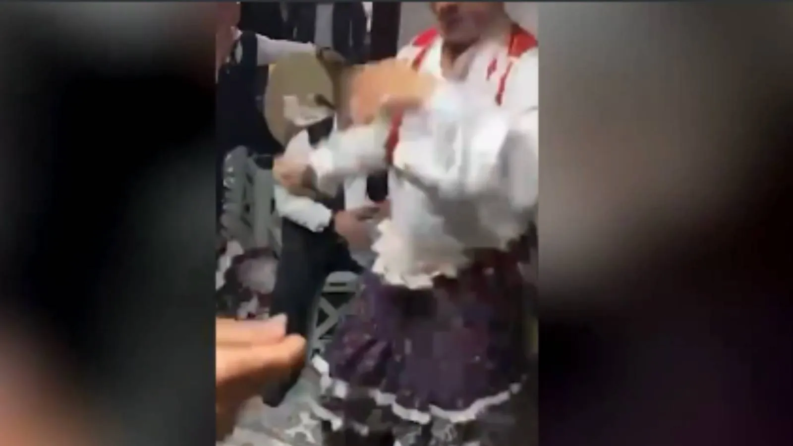 AKP Karabük'te Köçekli Düğün Görüntüleri: İl Başkanı Açıklama