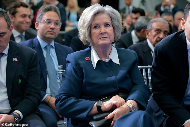 Insiders: Susie Wiles to quit White House